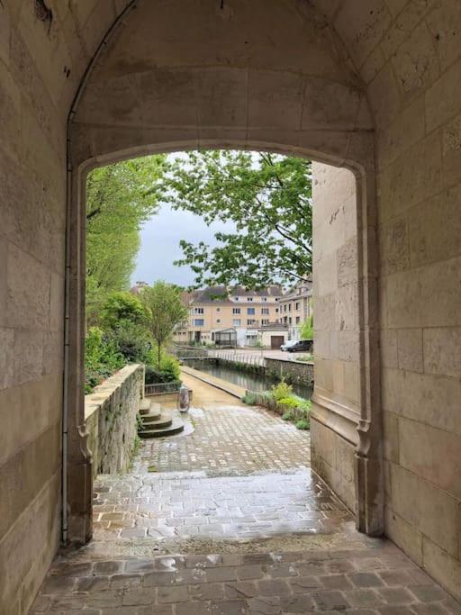 Apt Evreux 900M De La Gare Exteriör bild